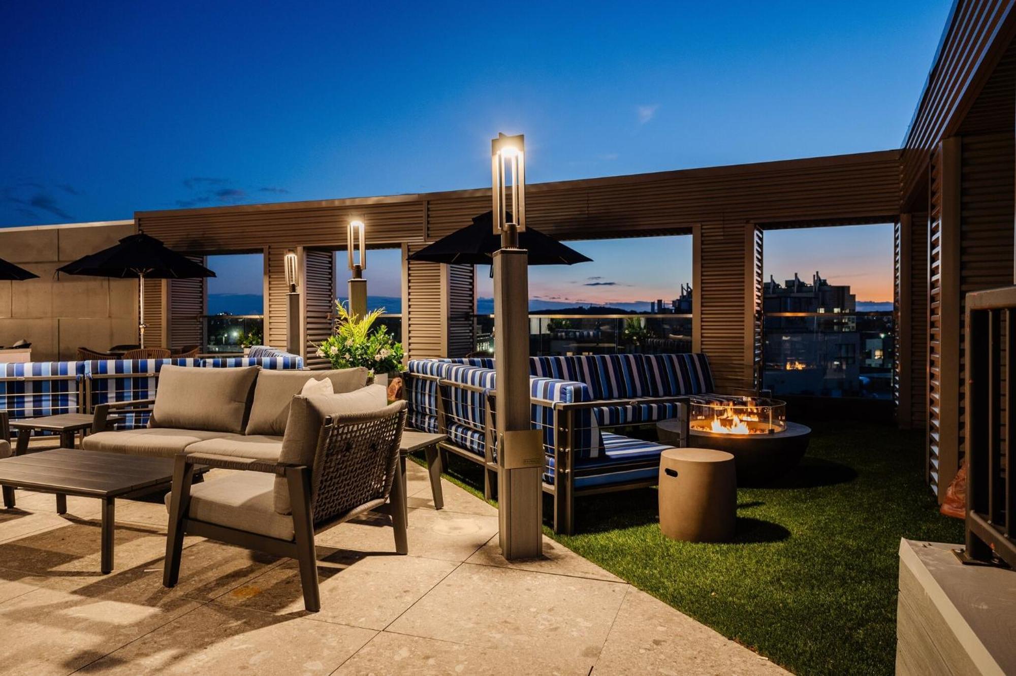 Luxury Apartments By Hyatus At Pierpont New Haven Exterior foto